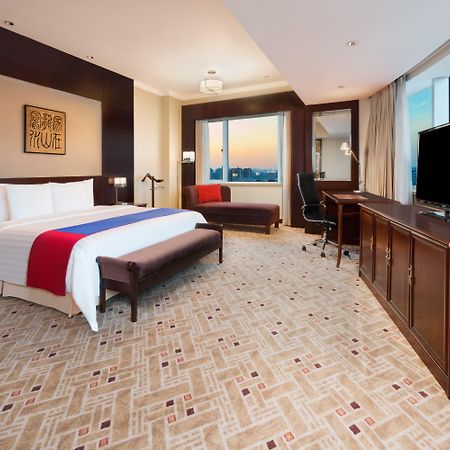 Crowne Plaza Shanghai Pudong Zewnętrze zdjęcie