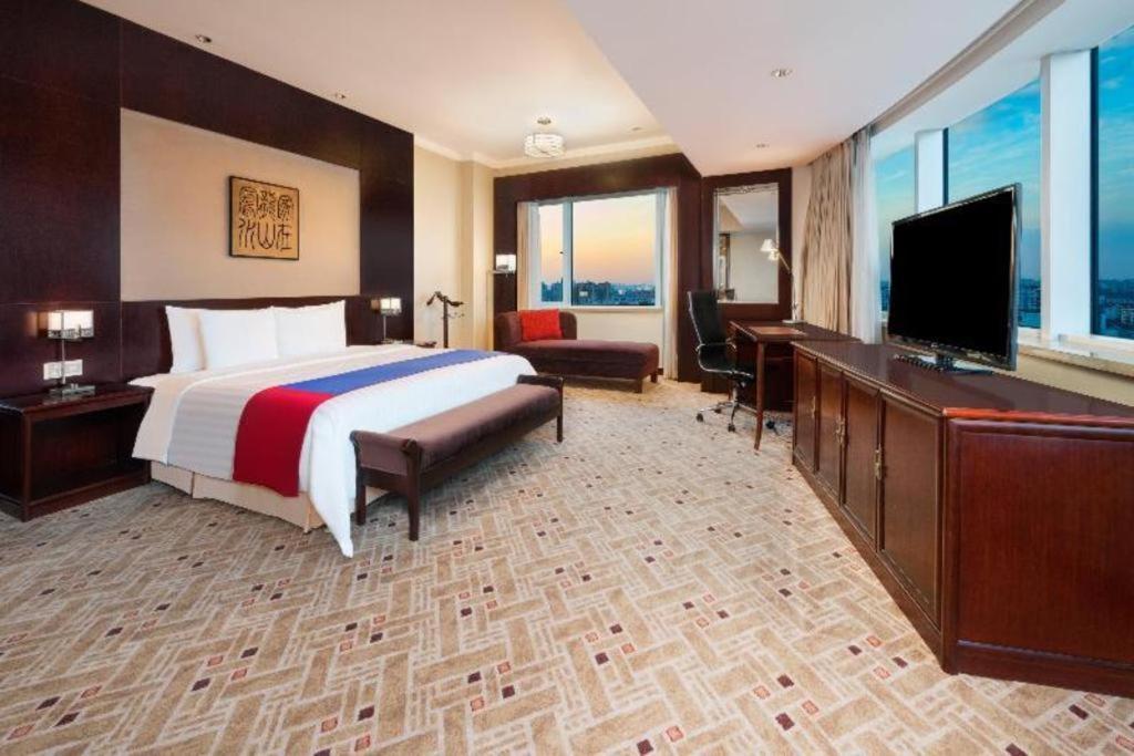 Crowne Plaza Shanghai Pudong Zewnętrze zdjęcie