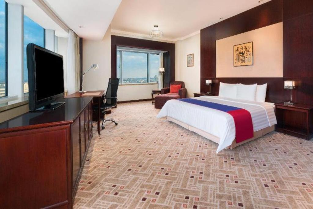 Crowne Plaza Shanghai Pudong Zewnętrze zdjęcie
